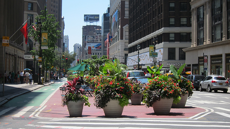 nyc-street-planters-sidewalk-22 - TerraCast ProductsTerraCast Products